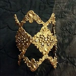 Virgins Saint Angels cuff w/clear crystals